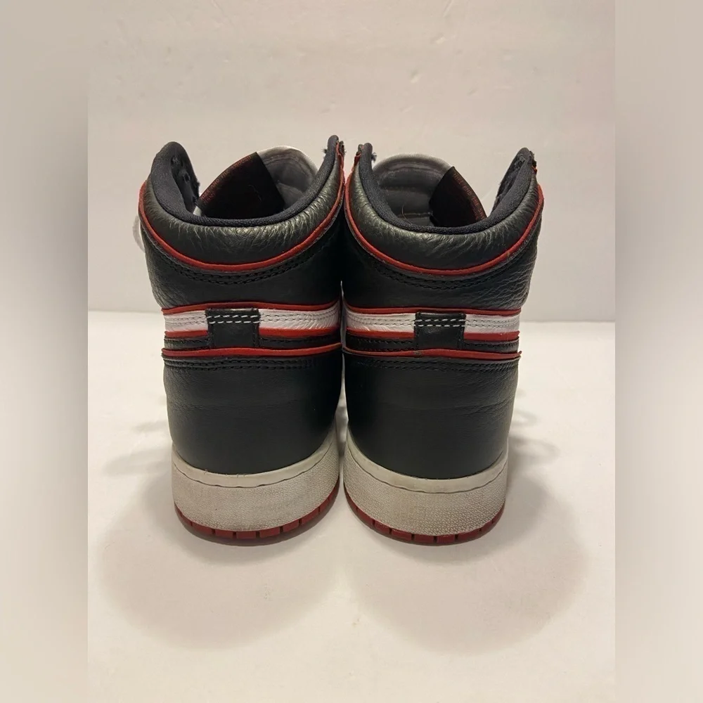 NIKE AIR JORDAN 1 RETRO HIGH OG BLOODLINE SZ 7Y 575441-062 AUTHENTIC